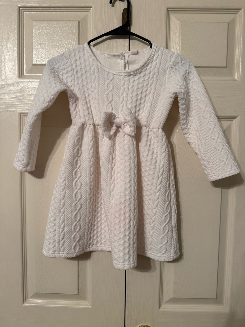 SHEIN White Cable Knit Bow-Front Long-Sleeve Dress size 110/4T